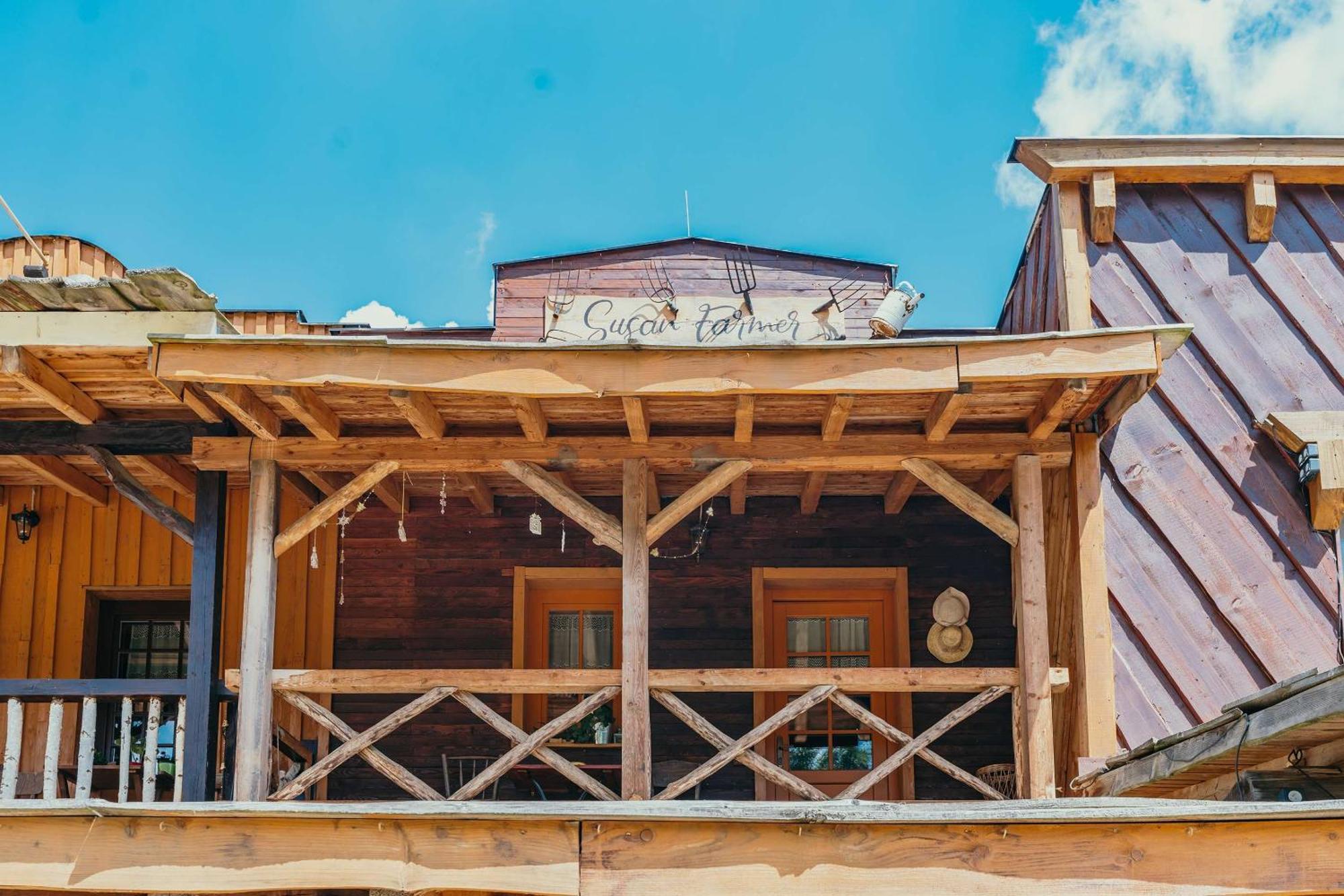 Ranch 13 - Western A Kone Nemšová Стая снимка